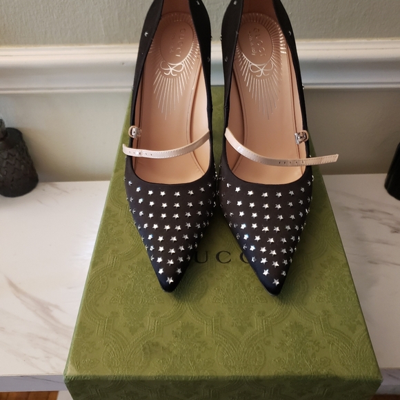 Gucci women's shoes size 40 true to the size run like 41 - Picture 3 of 4